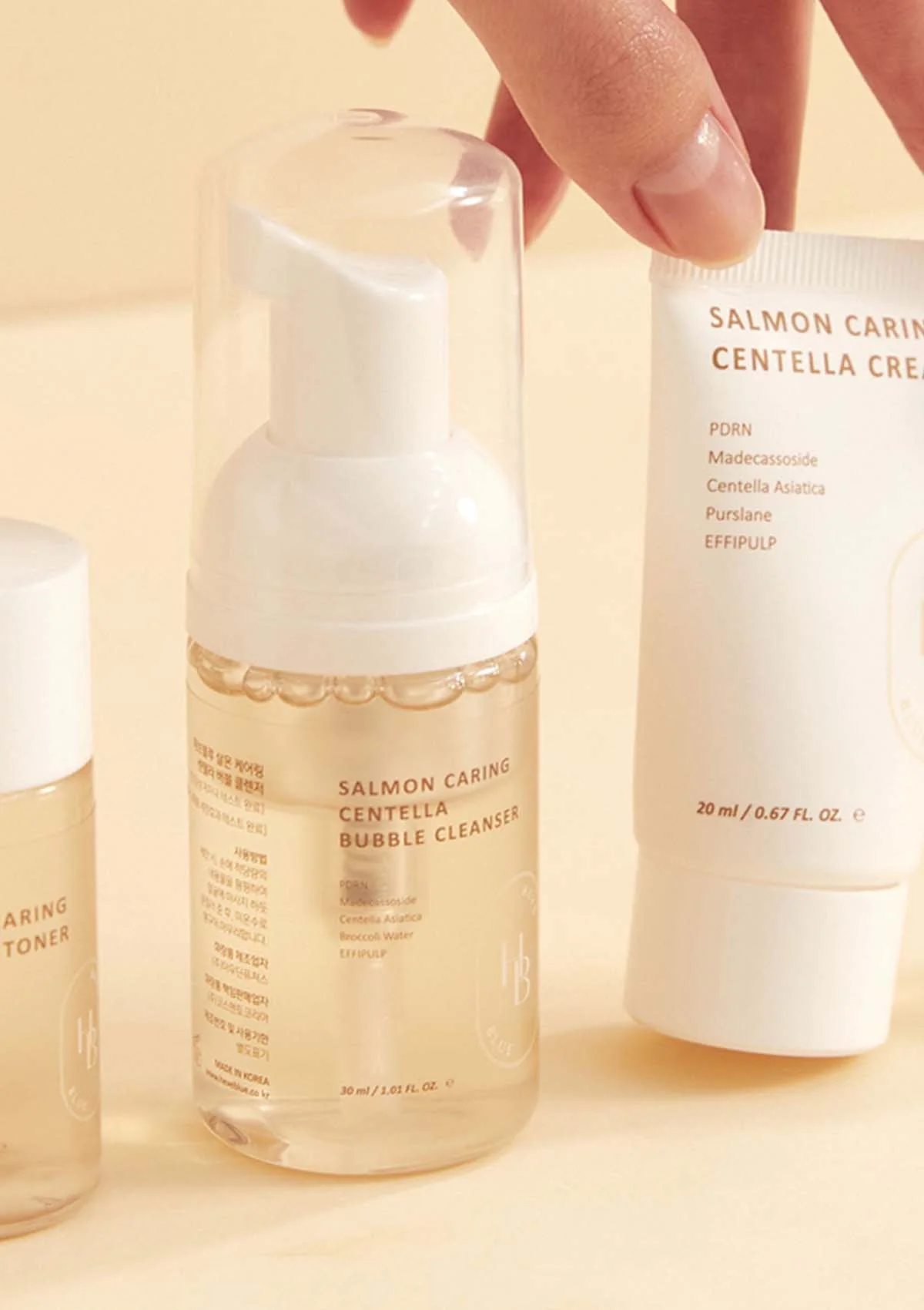 [HEVEBLUE] Salmon Caring Centella Special Travel Kit - Image 3