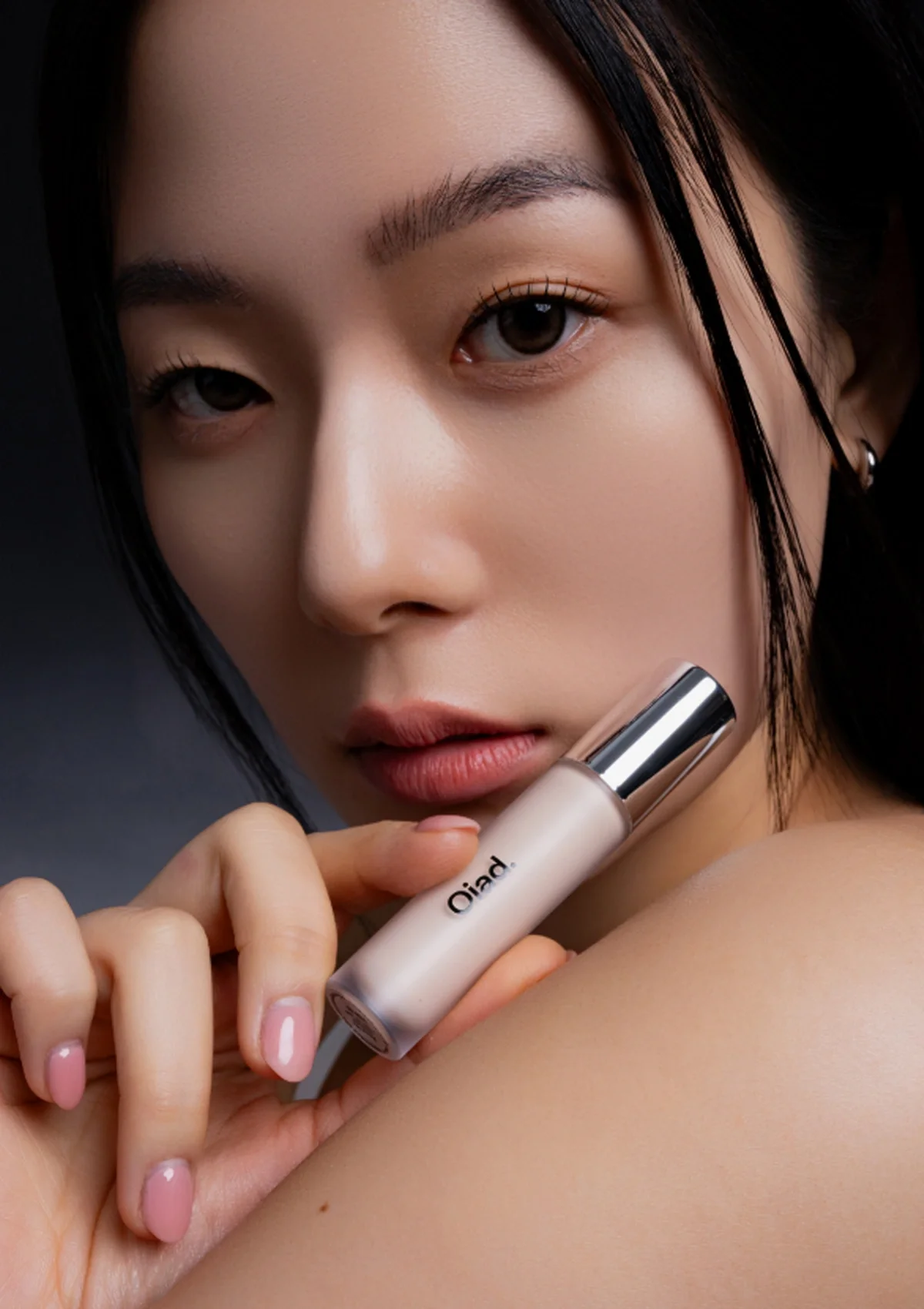 [OIAD] Cover Perfecting Mirror-Brushed Concealer SPF 30 PA++ 8g - Image 2